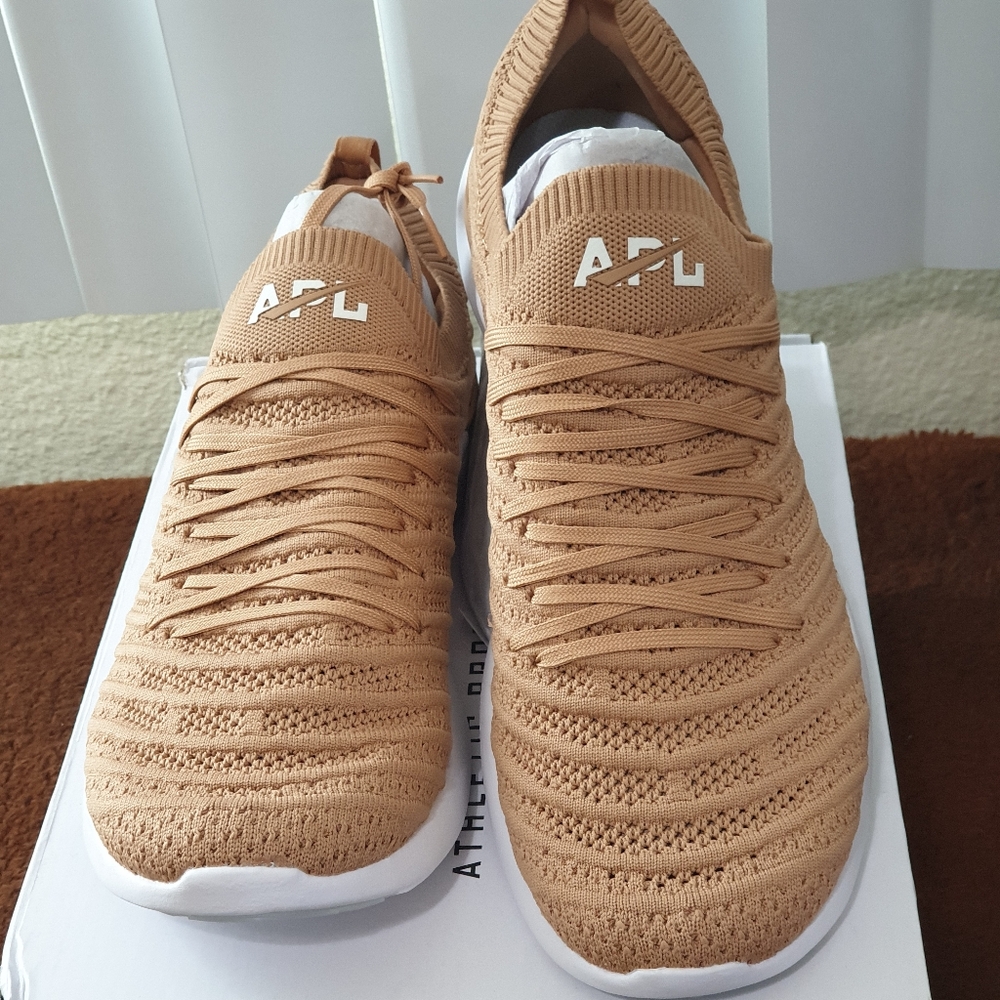 APL Men's Techloom Wave Running Shoes
